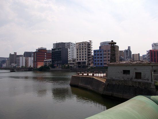 Hakatamachiyakishintakatoro